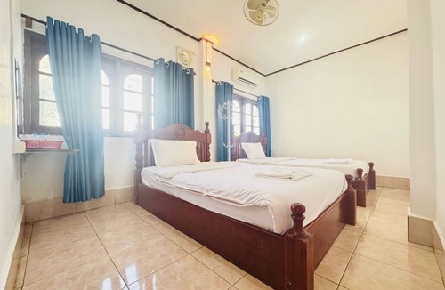 Vang Vieng Hotel | Vang Vieng Green Central Hotel
