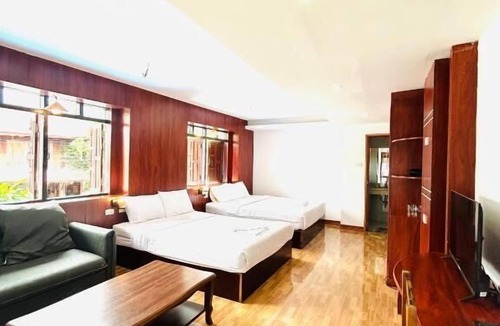 Vang Vieng Hotel | Vang Vieng Sky Mountain View Hotel