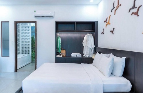 Vang Vieng Hotel | VangVieng Elegance Boutique Resort
