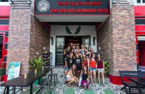 Vang Vieng Hostel | Vangvieng Rock Backpacker Rooftop Hostel