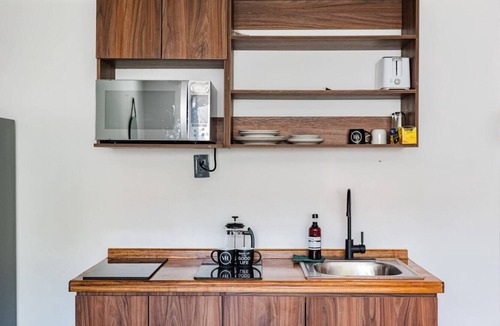 Santa Maria la Ribera Apartment | VH | Apt in Santa Ma la Ribera w/gym | 123