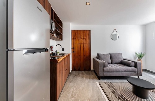Santa Maria la Ribera Apartment | VH |Sta Ma la Ribera 23 pax Piso 2| wifiandgym | 370