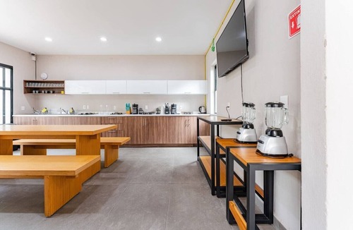 Colonia Cuauhtemoc House | VH | Suite | Located in Luxurious House |184