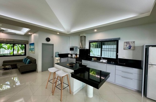 Ban Saiyuan Villa | Vibrant 2 Bedrooms Private Pool Villa