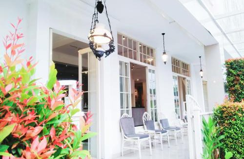 Blimbing Hotel | Victoria Bed & Breakfast