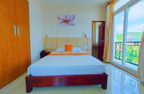 Duong Dong Hotel | Victoria hotel Beachfront near to Night market in center of Phu Quoc