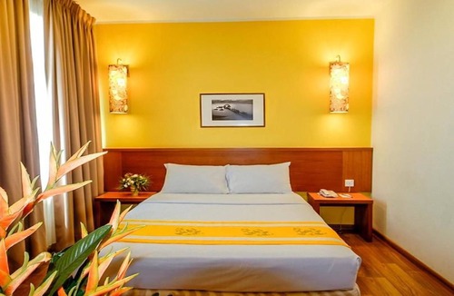 Historic George Town Hostel | Victoria Inn