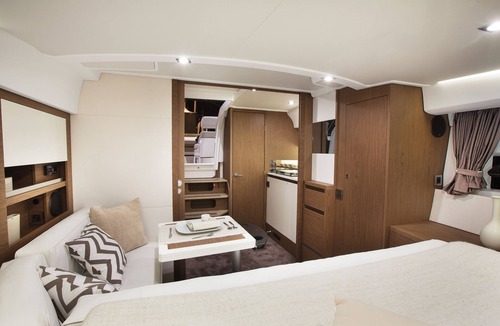 Ha Long Boat Rental | Vietyacht Marina Club - Halong Bay Cruise