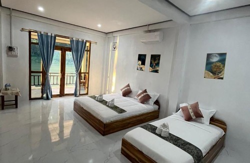 Nong Khiaw Apartment | Views Backpackers Hostel