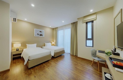 Ha Long Apartment | Villa 102 Royal Lotus