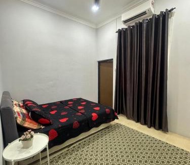 Kampung Telaga Nibong House | Villa Aliaa Homestay Kota Bharu