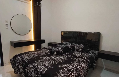 Sidomulyo House | VILLA ARSY : 3 Bedrooms with AC for comfort and freshness in Batu City,East Java