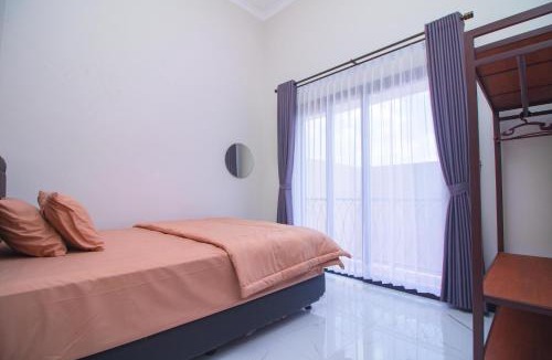 Sidomulyo Villa | Villa Azzalea Private Pool dan Rooftop
