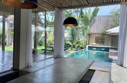 Ha Dong Villa | Villa có hồ bơi riêng ở tại trung tâm Hà Nội