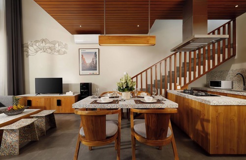 Batu Bolong Villa | Villa Chanthira by Fantasia Villas
