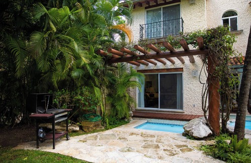 Playacar Villa | Villa Coral - Playacar Private Pool Villa - Walk to Beach - 4BR Sleeps 8