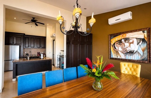 Centro Villa | Villa Corazón de Fatima. Heated Pool, Marina Views & Walk to Town