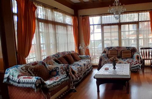 Parongpong Villa | Villa Dinar Tulip VIB