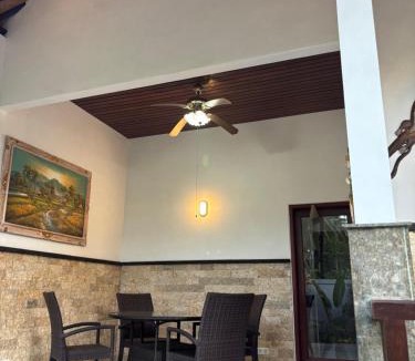 Penuktukan House | Villa Ganesha Penuktukan