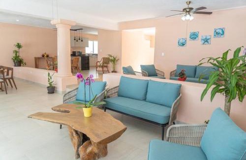 Playa del Secreto Villa | Villa Ixchel - right on the beach!