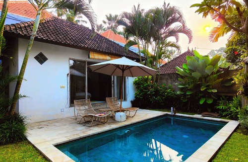 Ubud Villa | Villa Katak: Contemporary elegance and Balinese serenity in the heart of Ubud
