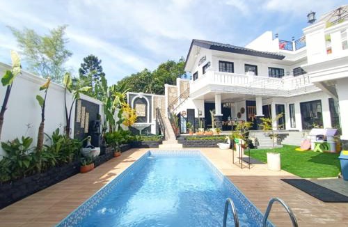 Cipanas Villa | Villa Kota Bunga Malini 10