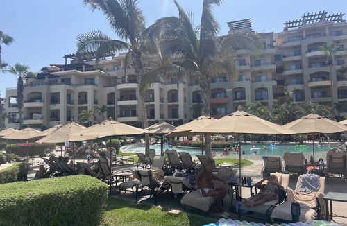 El Medano Ejidal Villa | Villa La Estancia 5th floor ocean view on Medano Bch Pickleball courts Pool spa