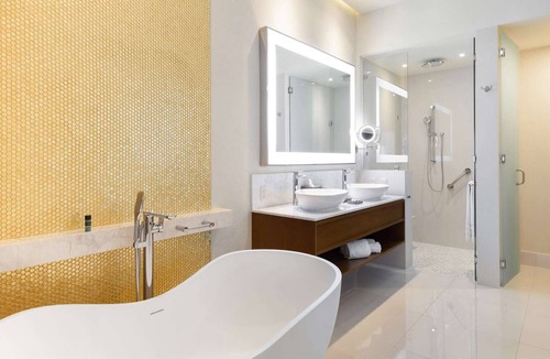 San Jose del Cabo Resort | Villa La Valencia 2 Bedroom 3 Bath Suite