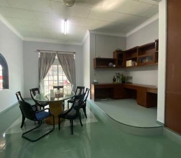 Seri Manjung Villa | Villa Laman Kasih Mama