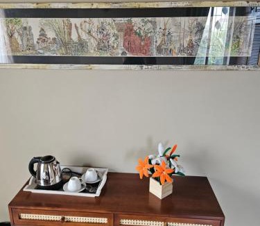 Ta Khmau Bed & Breakfast | Villa Minou Ta Khmau near Airport