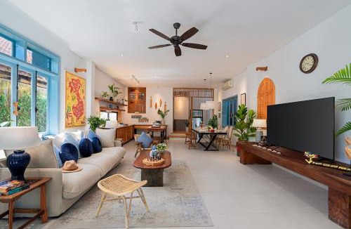 Cua Đai House | Villa Nautica by the Beach - Vesta Collections