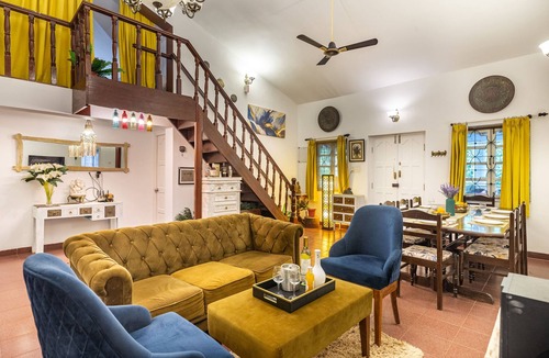 Chapora Villa | Villa Pura Vida, tranquil & quaint villa with private pool in party Central Goa