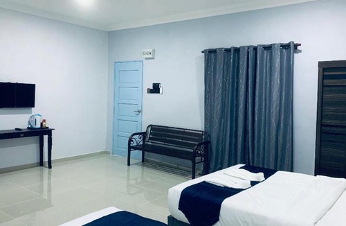 Ulu Melaka Apartment | villa tasik tongkang keli langkawi
