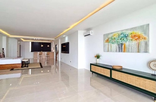 Kuta Villa | Villa Teraumn