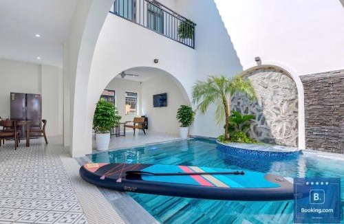 Thang Tam Villa | Villa Vũng Tàu Đi Bộ Ra Biển Gần Cột Cờ Bãi Sau - 160 HHT