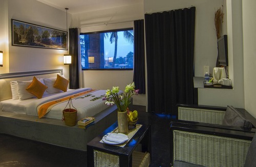 Siem Reap Resort | Villa with Plunge Pool- 6guests