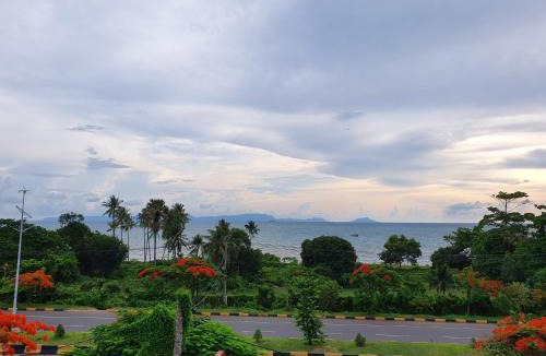 Krong Kaeb House | Visal Sak Guesthouse