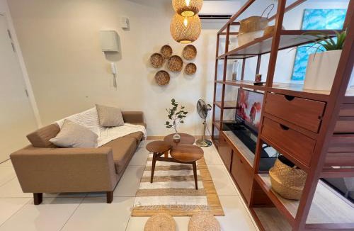 Kuantan Apartment | VitaminSEA6 MT VIEW 6PAX Studio Netflix A-13A-25