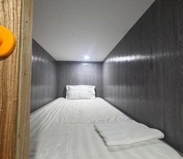 Hoi An House | VNJ Capsule 13929