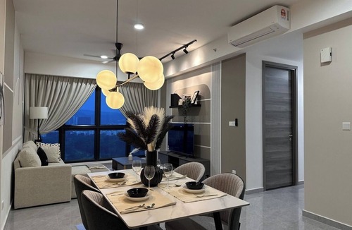 Imbi Apartment | Voguish 2BR @ Agile BB | Wi-Fi + Netflix
