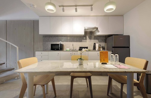 Zona Rosa Apartment | w* | Atemporal 1BR Penthouse w/Terrace in Reforma