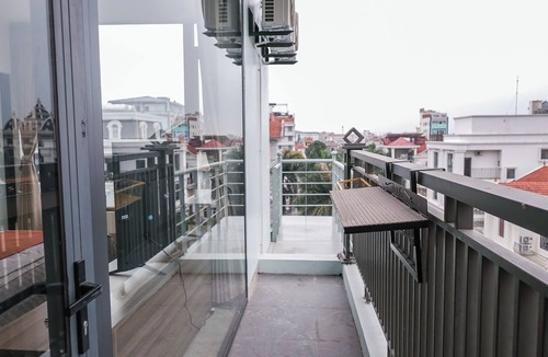 Ninh Binh Apartment | Wake Up to Sunshine in Ninh Binh's Old Quarter - Cozy 2BR for Families!