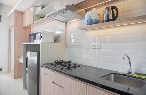 Ciputat Apartment | Warm And Minimalist Studio Transpark Bintaro Apartment