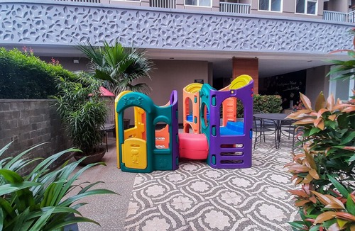 Ciputat Hotel | Warm Studio at Baileys Apartment
