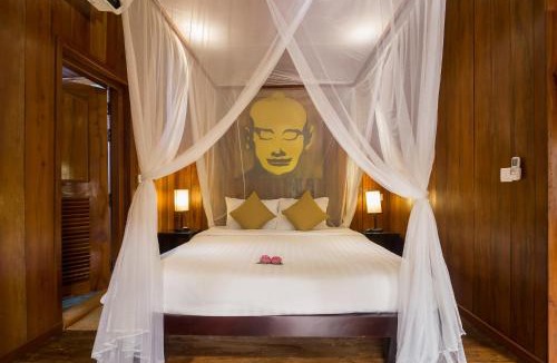 Wat Bo Area Villa | Wat Bo House by Angkor Stays