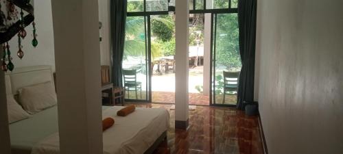 Koh Rong Apartment | water fall resort soksan