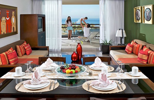 Zona Hotelera Resort | Welcome to Luxurious Grand Vacationing in popular Los Cabos!