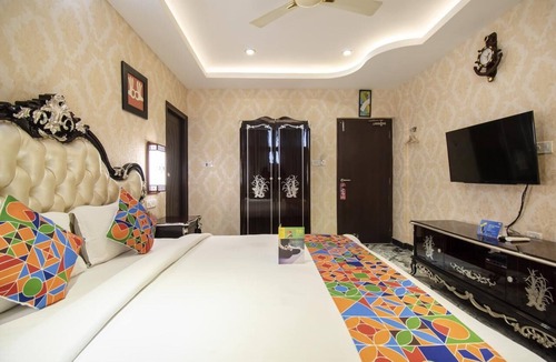 Guindy Hotel | Well Furnished Rooms&Near to Alandur Metro Station