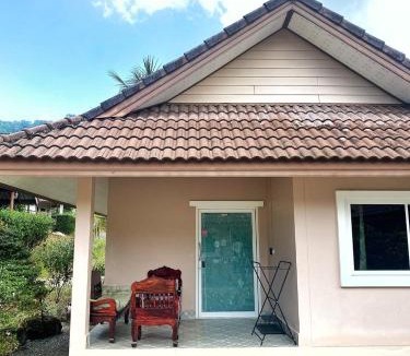 Khuekkhak Apartment | Well Living Guesthouse Khaolak