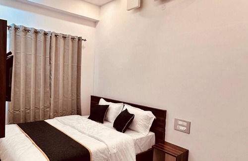 Narasapura Hotel | WESLAND INN